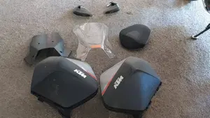 KTM 1290 Super Duke GT ABS (2016 - 18)  (7)