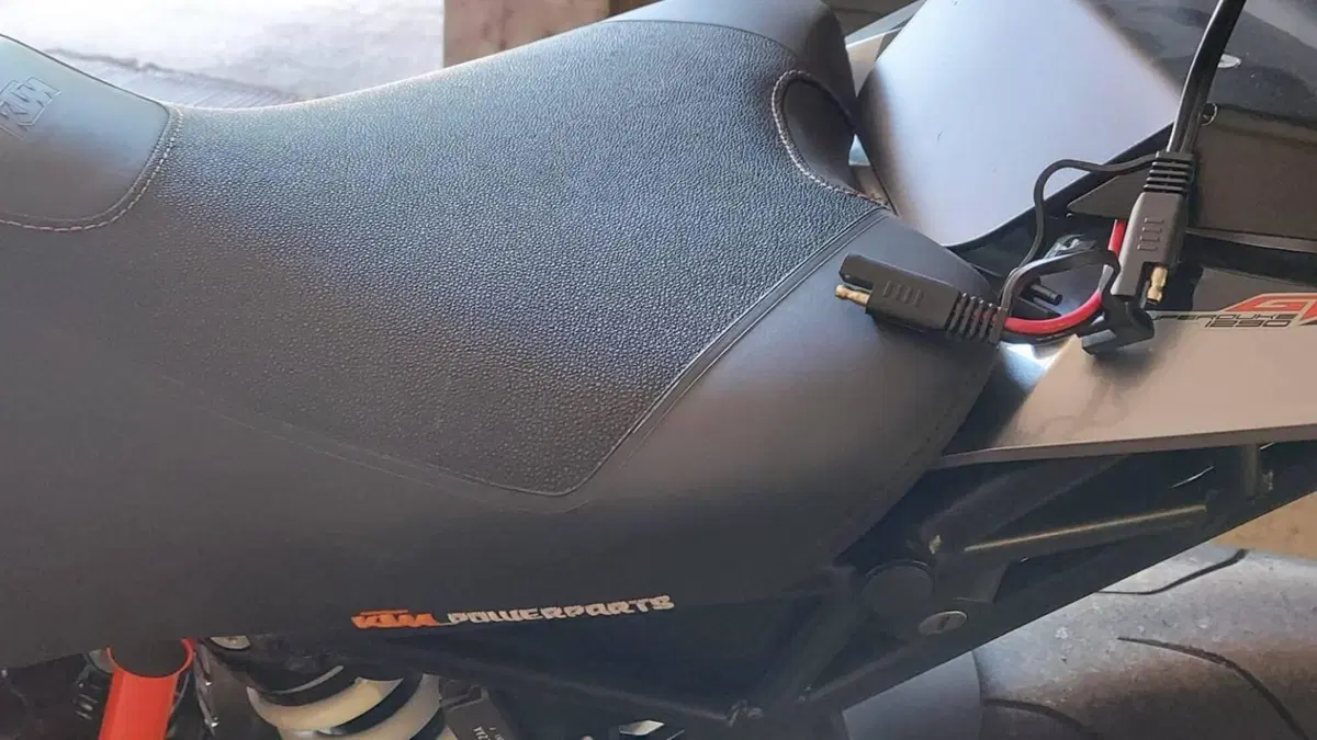 KTM 1290 Super Duke GT ABS (2016 - 18)  (8)