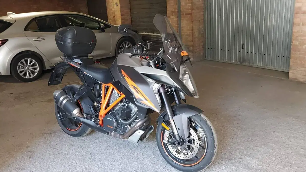 KTM 1290 Super Duke GT ABS (2016 - 18) 