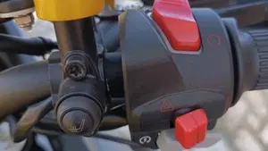 QJ Motor SVT 650 X (2024)  (7)