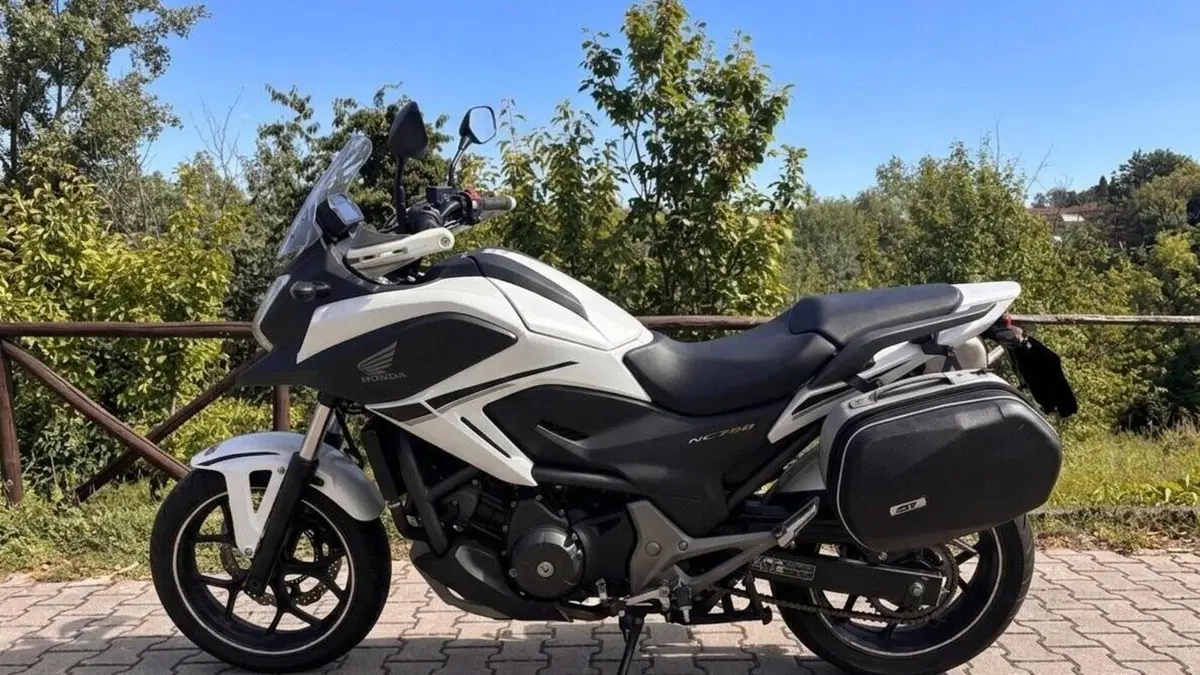 Honda NC 750 X DCT ABS (2014 - 15) 