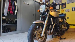 Suzuki GSX 750 (1998 - 03)  (7)