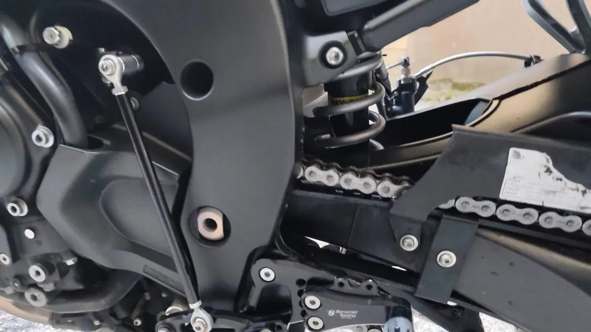 Yamaha FZ1 (2006 - 16)  (13)
