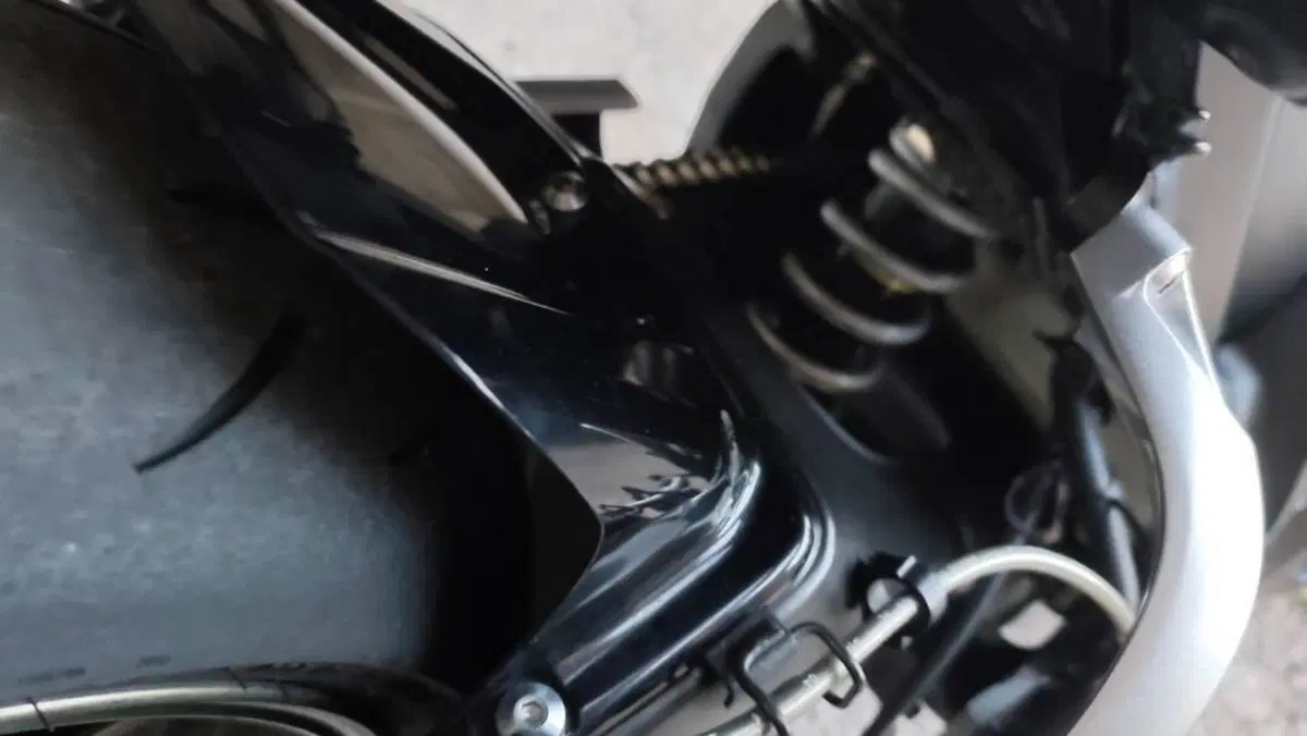 Yamaha FZ1 (2006 - 16)  (8)