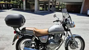 Suzuki TU 250 X (1997 - 03)  (2)