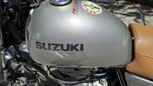 Suzuki TU 250 X (1997 - 03)  (5)