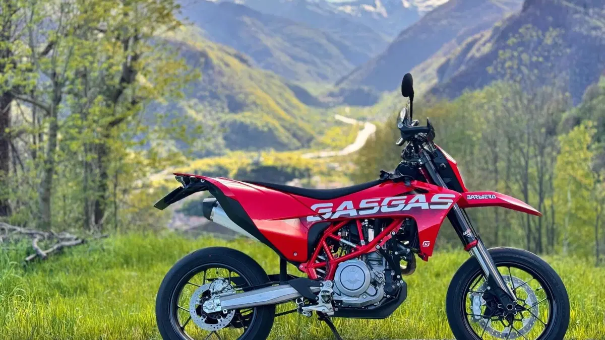 GASGAS SM 700 (2022 - 26)  (2)