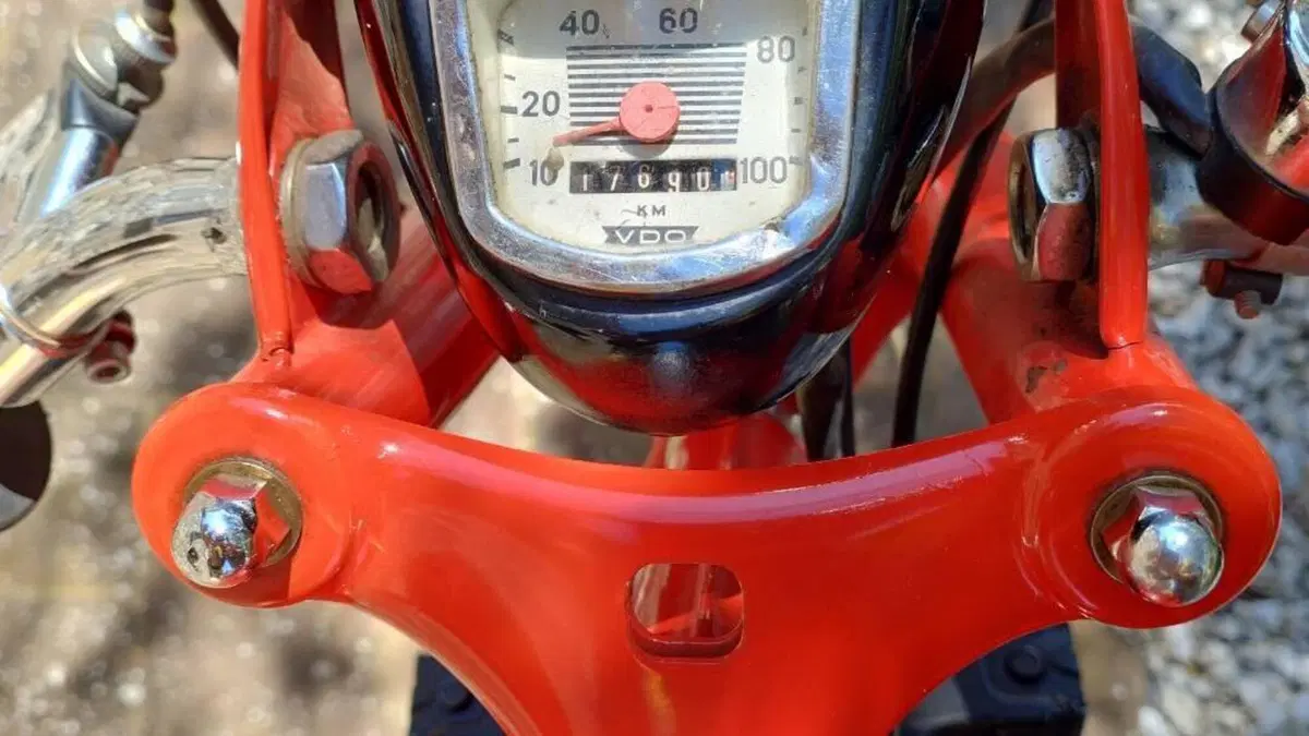 Motom   (6)