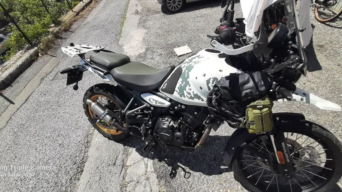 Royal Enfield Himalayan 450 Tubeless (2024 - 26)  (2)