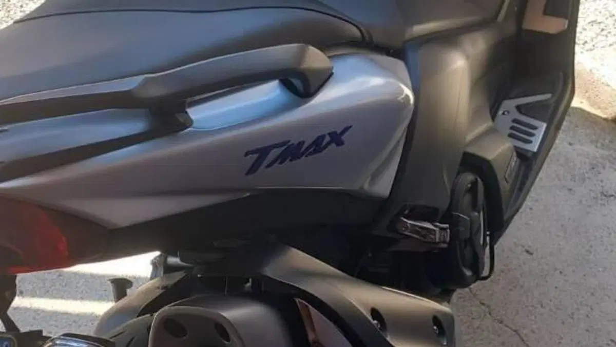 Yamaha T-Max 530 SX (2017 - 19)  (2)