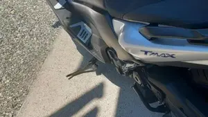 Yamaha T-Max 530 SX (2017 - 19)  (3)