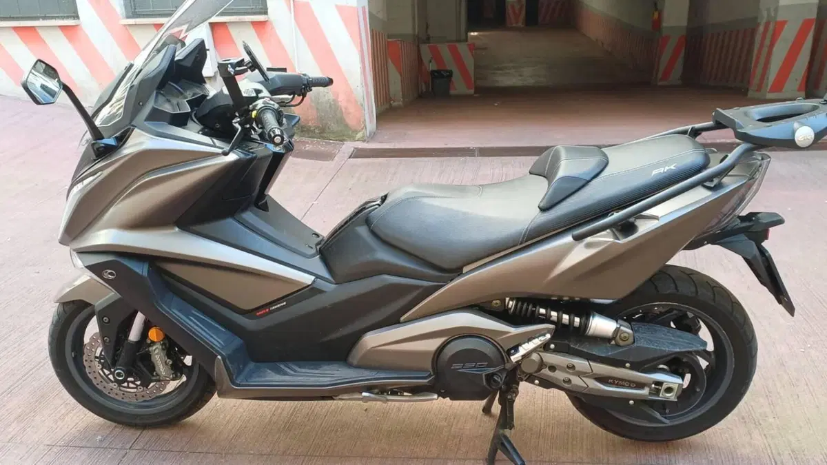 Kymco AK 550 ETS (2021 - 26)  (4)
