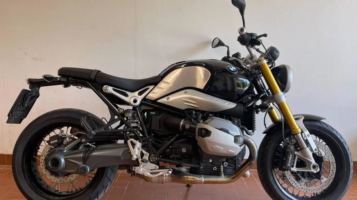 Bmw R nineT 1200 (2014 - 16)  (2)