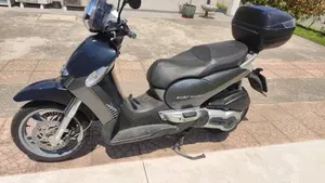 Aprilia Scarabeo 500 (2002 - 06)  (4)