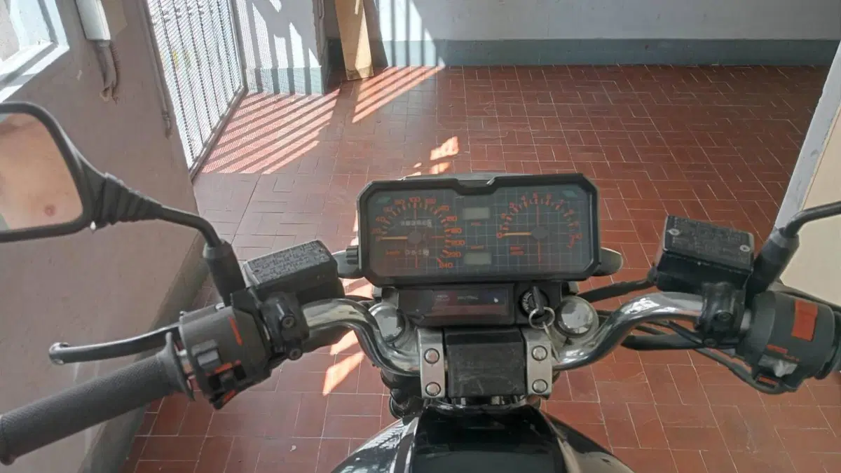 Honda   (5)