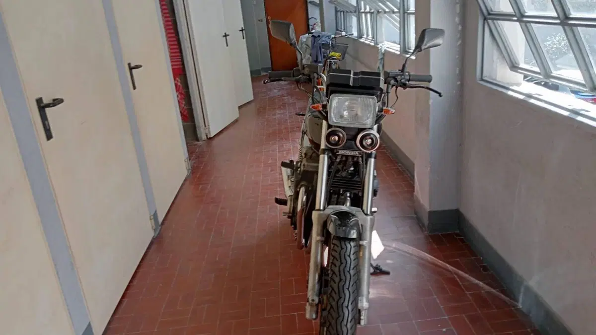 Honda   (4)