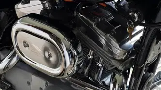 Harley-Davidson 883 Custom (2001 - 05) - XL 53C usata