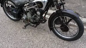 Moto Guzzi   (2)