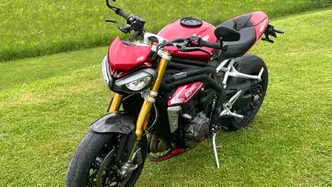 Triumph Speed Triple 1200 RS (2021 - 24) usata