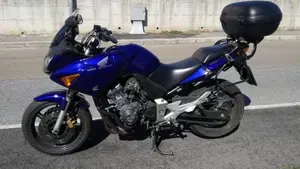 Honda CBF 600 ABS (2004 - 06)  (5)