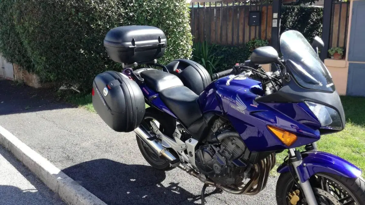 Honda CBF 600 ABS (2004 - 06)  (6)