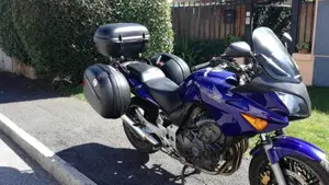 Honda CBF 600 ABS (2004 - 06)  (6)