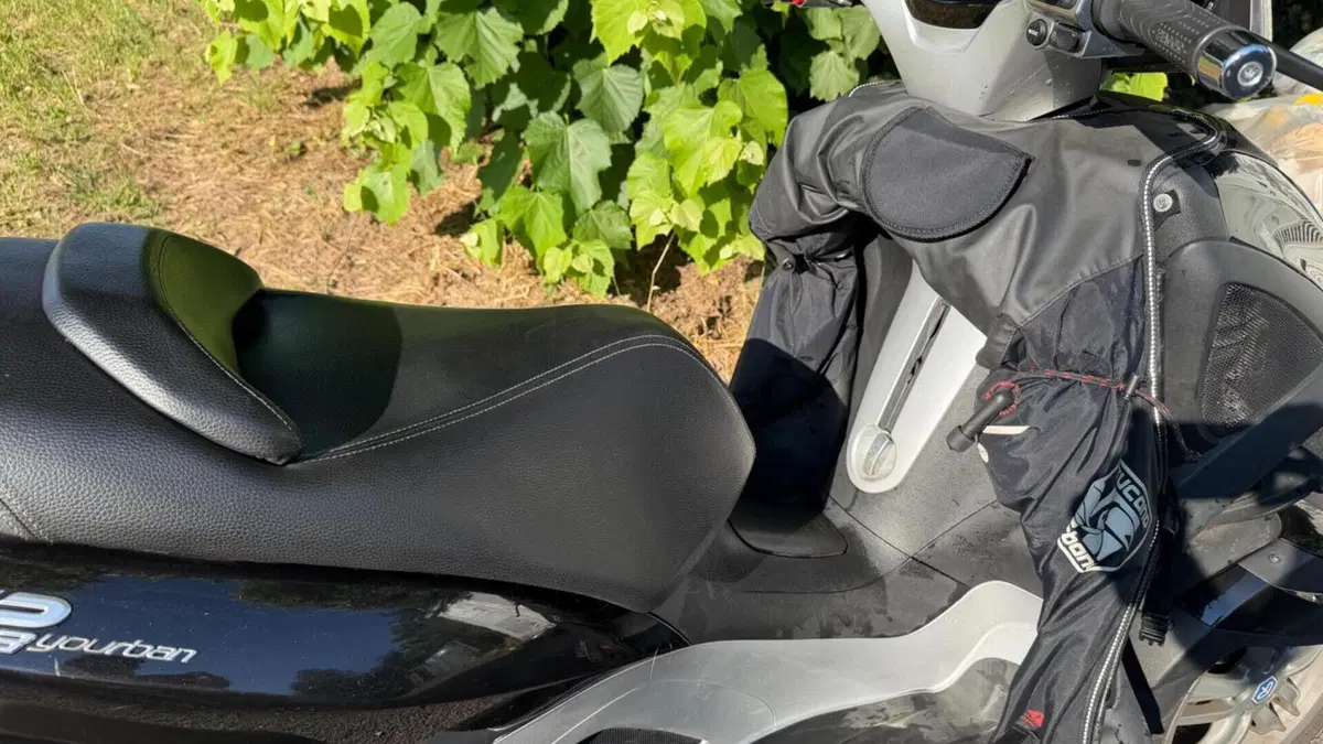 Piaggio Mp3 300 ie Yourban ERL (2011 - 17)  (5)