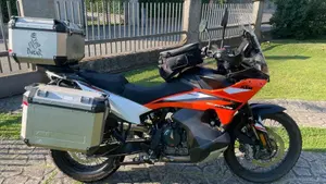 KTM 890 Adventure R (2023 - 24)  (2)