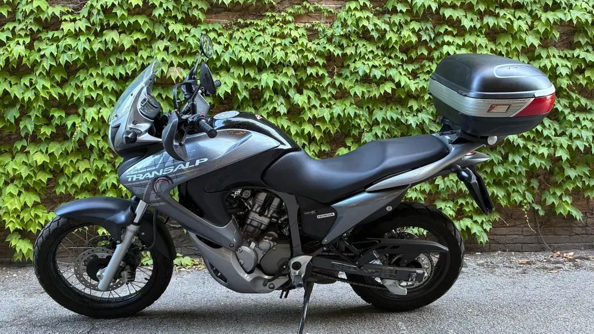 Honda Transalp XL 700 V (2007 - 2013)  (4)