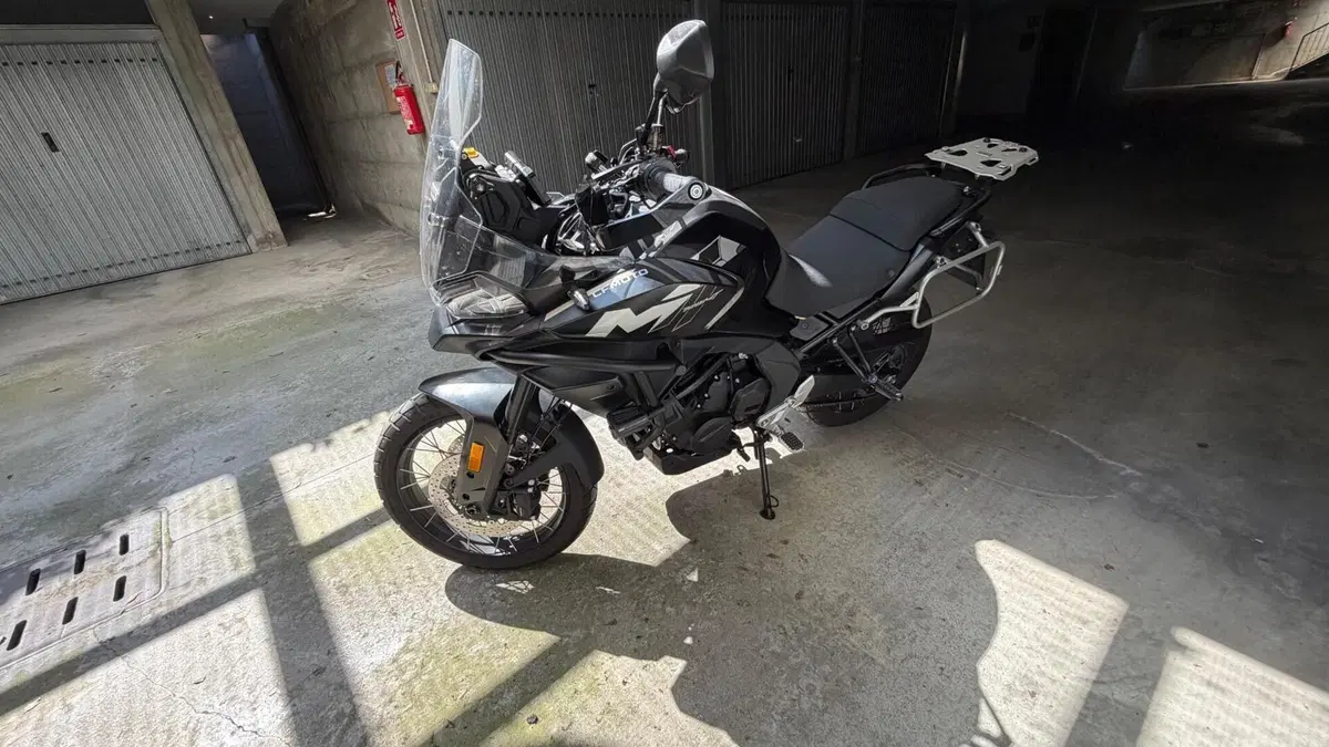 CFMOTO 700MT (2024 - 26)  (4)