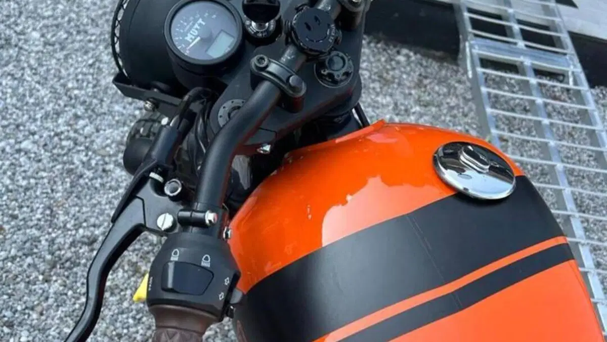 Mutt Motorcycles Fat Sabbath 250 (2021 - 23)  (3)