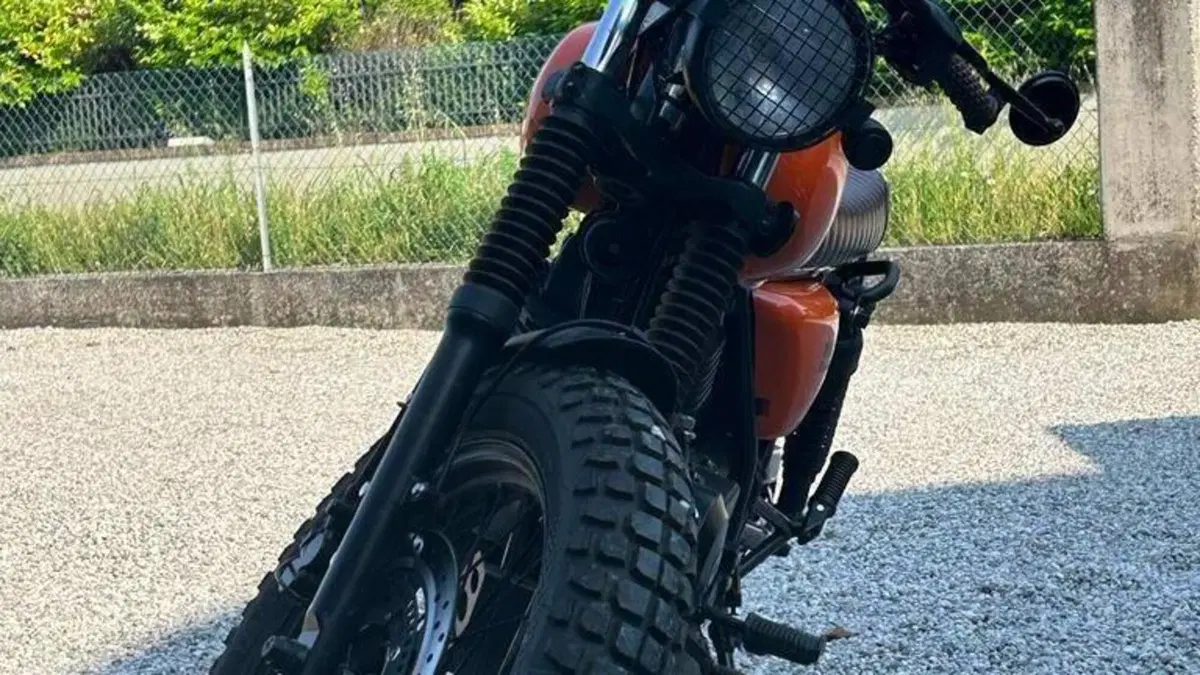 Mutt Motorcycles Fat Sabbath 250 (2021 - 23)  (6)