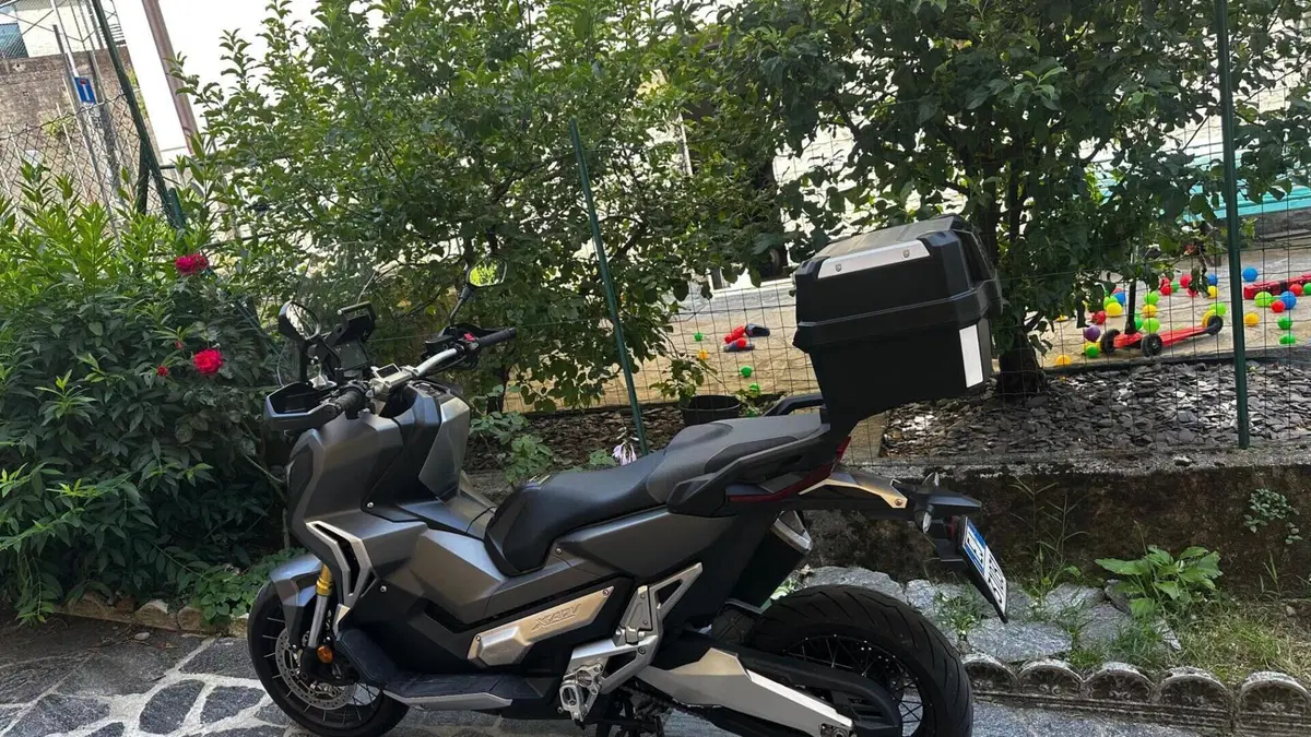 Honda X-ADV 750 (2017)  (3)
