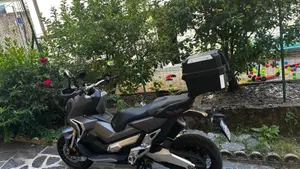 Honda X-ADV 750 (2017)  (3)