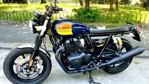 Royal Enfield Interceptor 650 (2021 - 26)  (2)