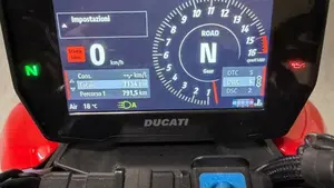 Ducati Streetfighter V4 S (2023 - 24)  (7)