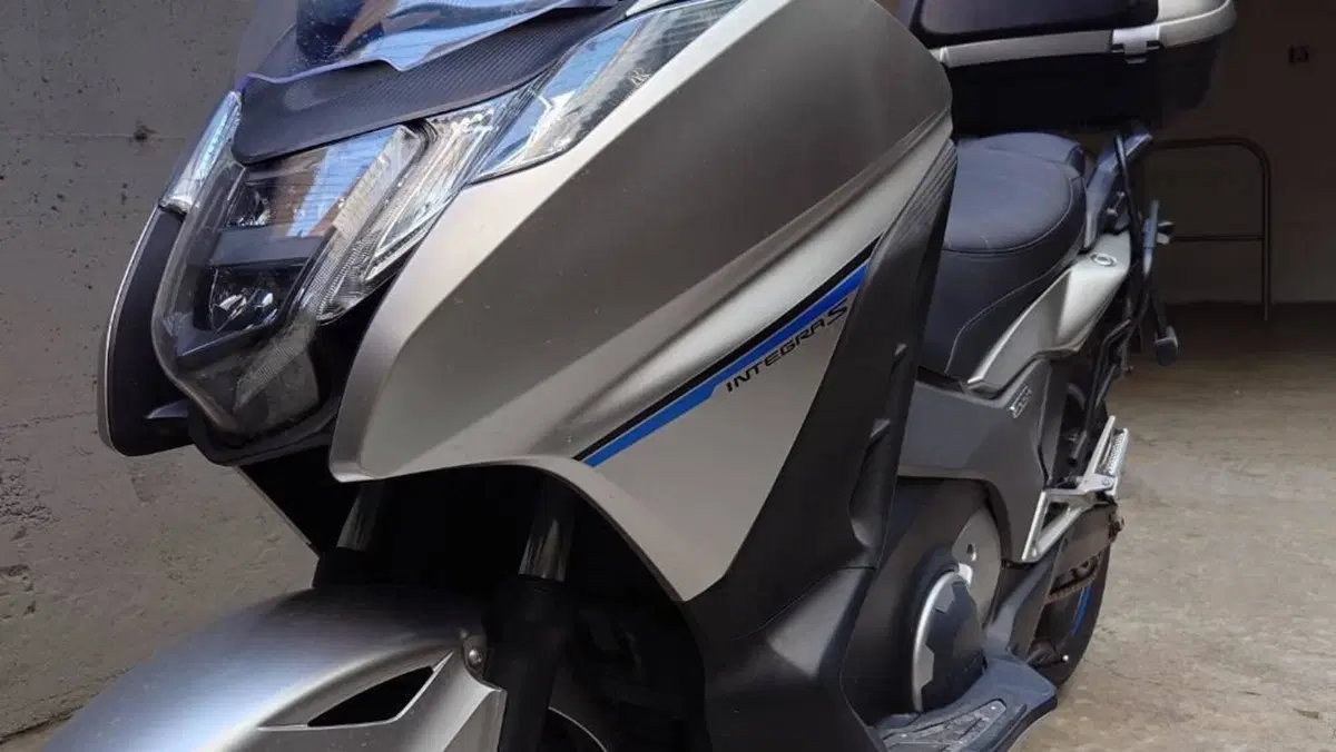Honda Integra 750 DCT Sport (2017) 