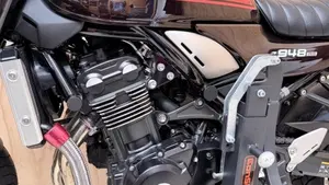 Kawasaki Z 900 RS (2018 - 20)  (2)