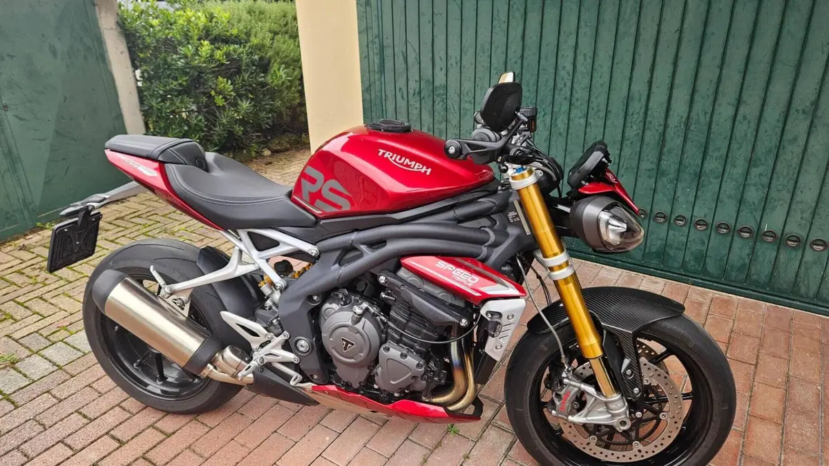 Triumph Speed Triple 1200 RS (2021 - 24)  (3)