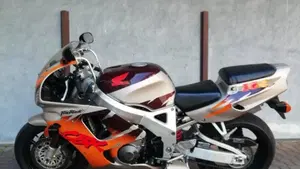 Honda CBR 900 RR (1994 - 95)  (3)