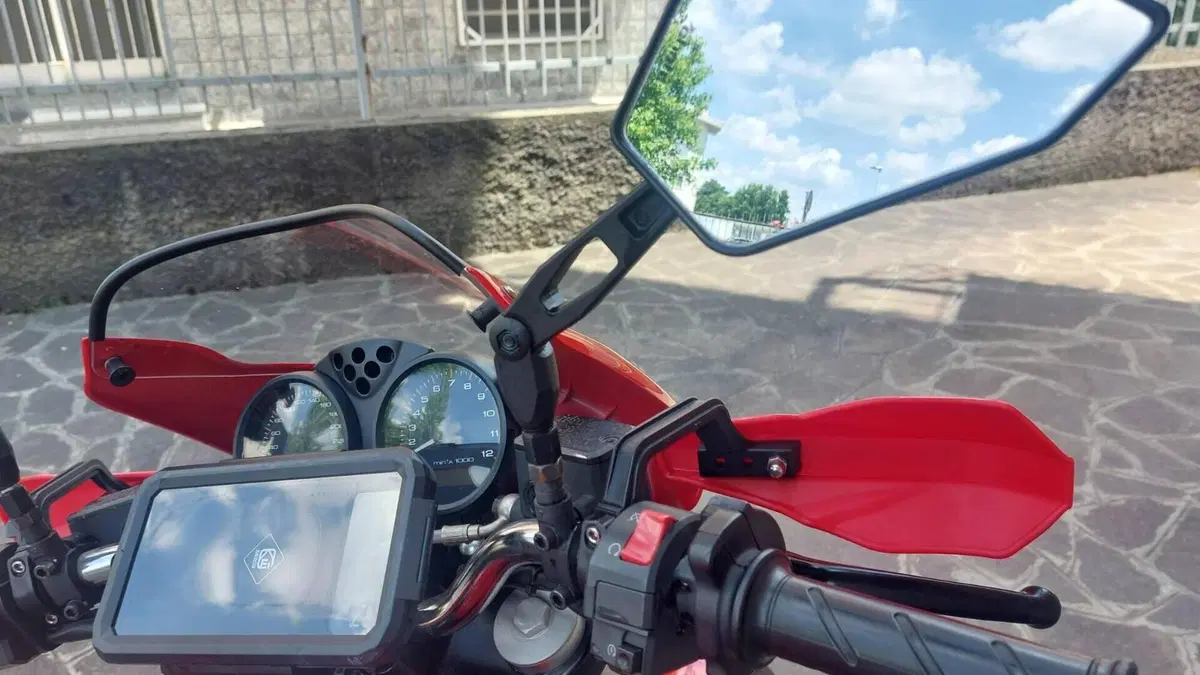 Ducati Monster 695 (2006 - 08)  (8)