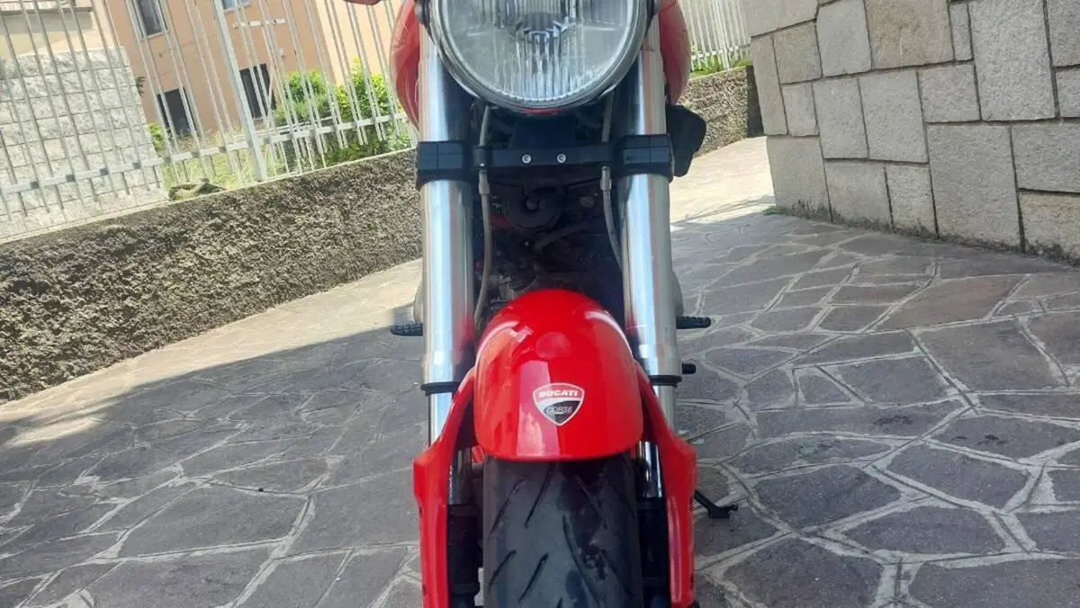 Ducati Monster 695 (2006 - 08)  (14)