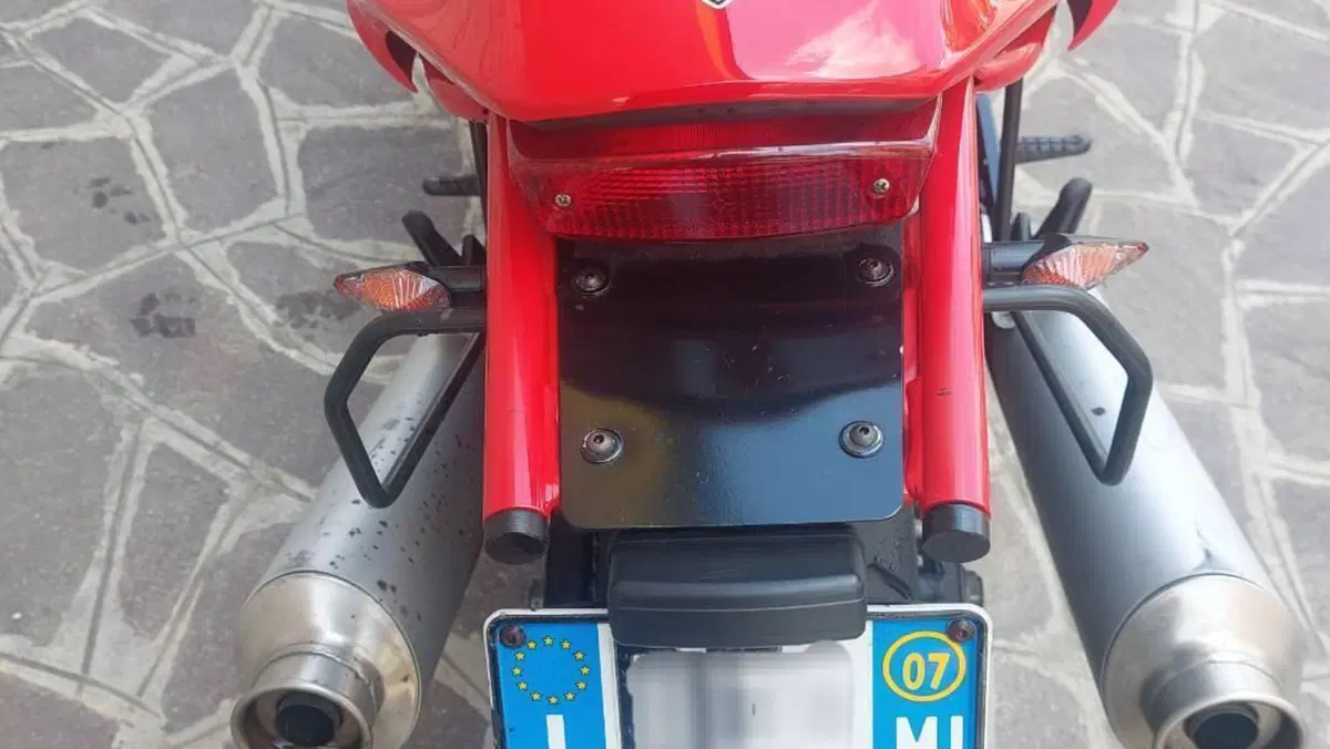 Ducati Monster 695 (2006 - 08)  (17)