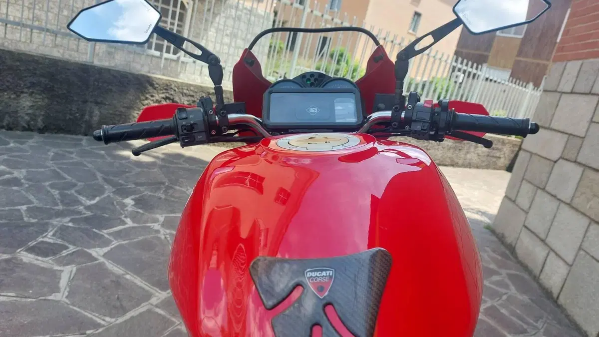 Ducati Monster 695 (2006 - 08)  (18)