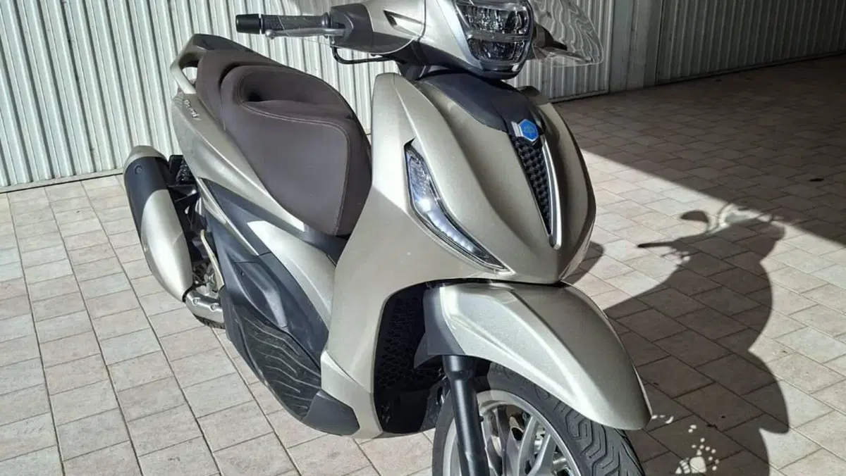 Piaggio Beverly 300 ABS-ASR (2021 - 25) 