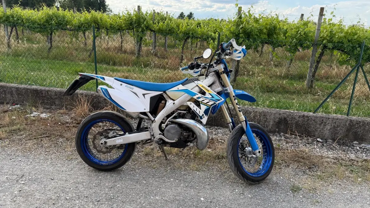 Tm Moto SMR 300 (2020)  (4)