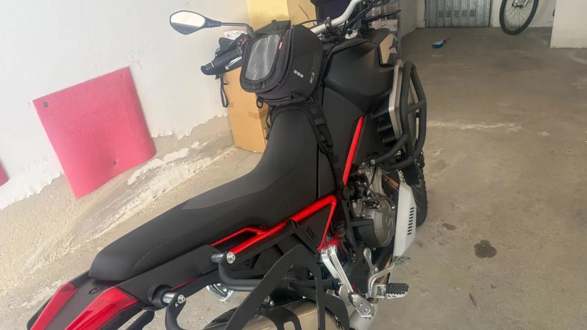 Aprilia Tuareg 660 (2022 - 24)  (2)
