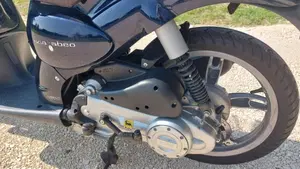 Aprilia Scarabeo 50 4t (2009 - 12)  (3)