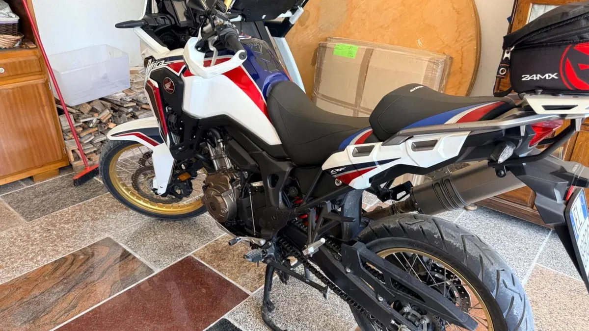 Honda Africa Twin CRF 1000L (2018 - 19)  (4)