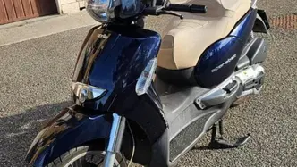 Aprilia Scarabeo 400 (2006 - 11) usata